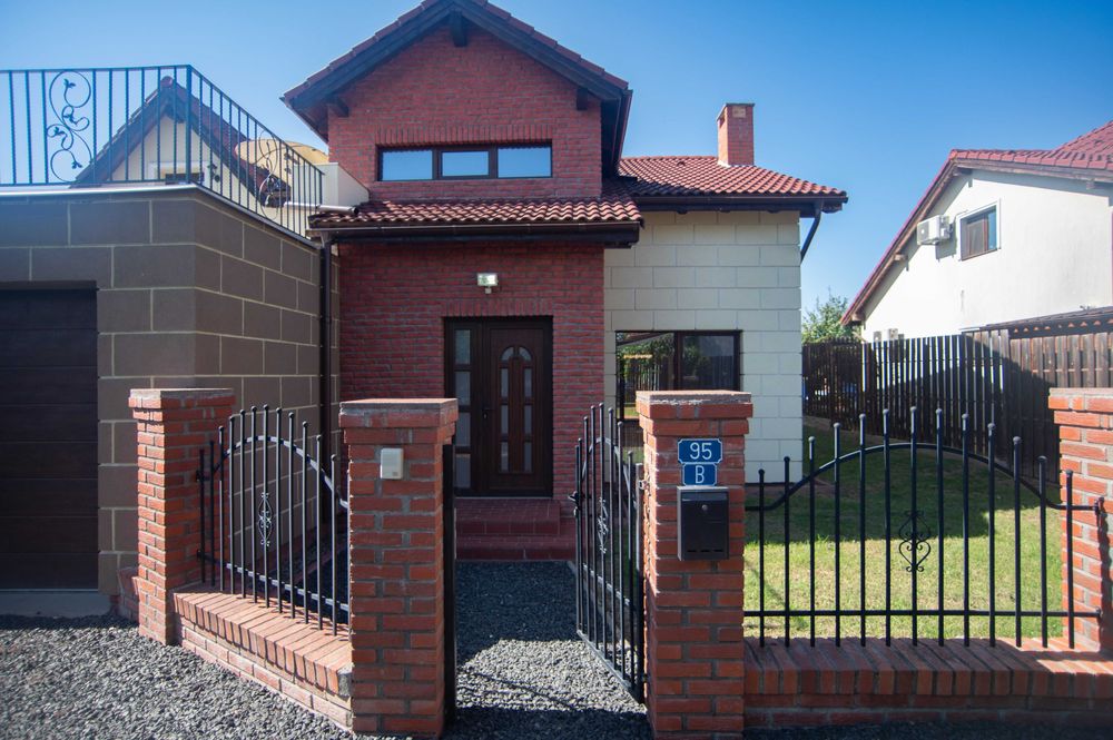 Inchiriez vila in Sanandrei, zona centrala