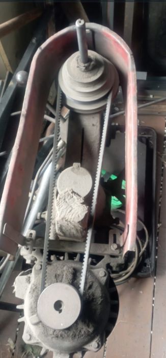 Сверлильный станок