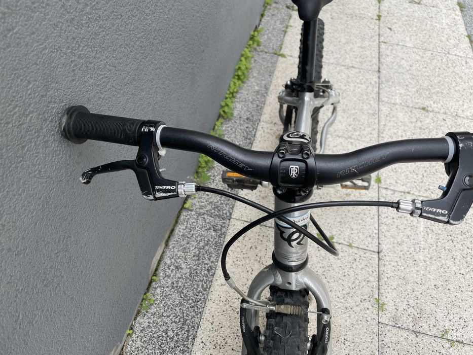 Early rider seeker 16