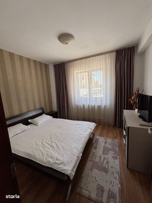 Proprietar vând apartament 2 camere cu curte proprie 113 mp