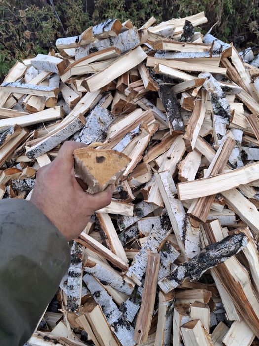 Дрова продаются Дрова