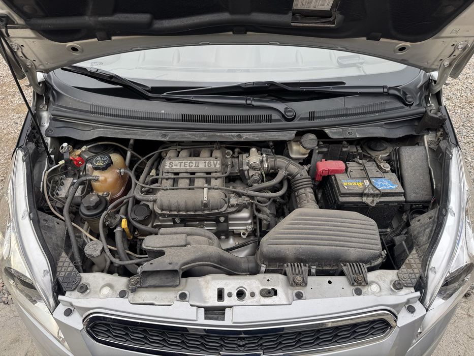 Спарк автомат сотилади!