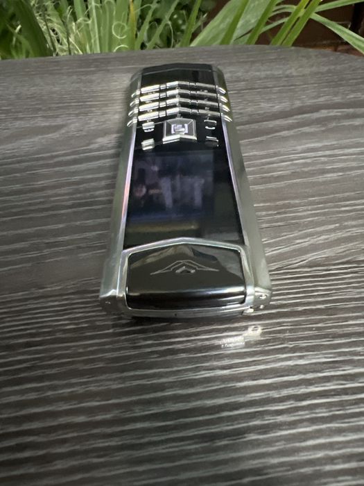Vertu Signature S
