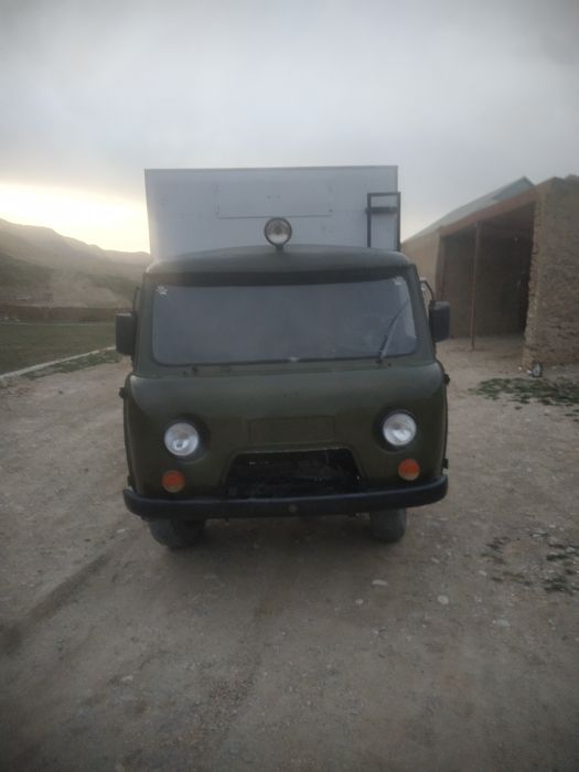 Uaz  sotiladi  pul zarir noldan terilgan