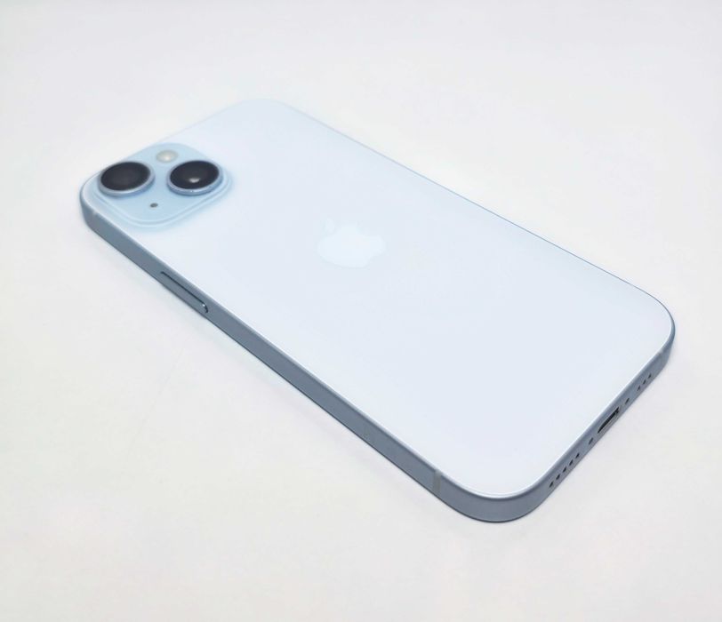 iPhone 15 256GB Blue