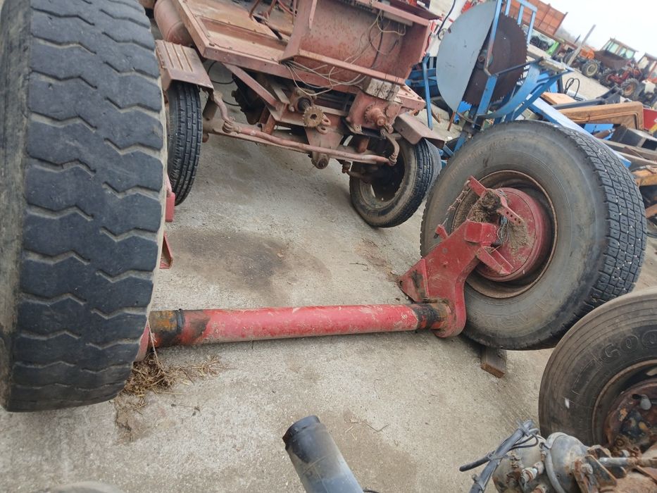 Punti remorci de dimensiuni mari