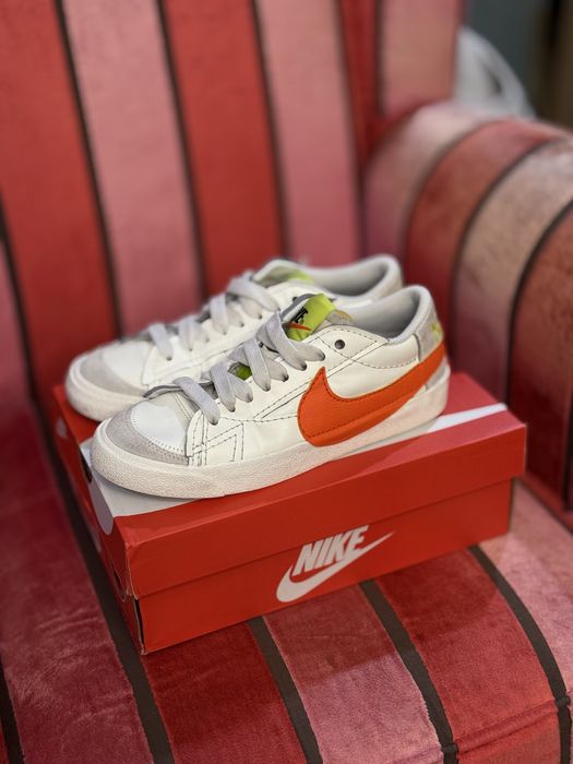 Маркови обувки и маратонки различни размери