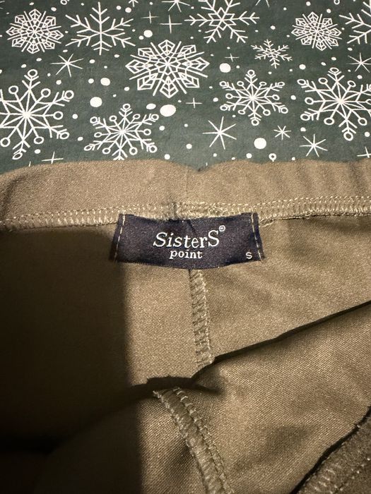 Дамски панталон с широк крачол