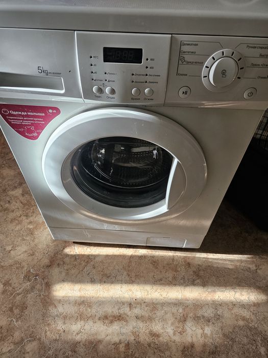 Продам стиральную машину