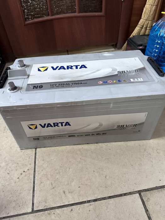 Аккумуляторы 225