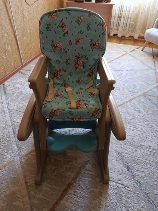 Стул для кормления