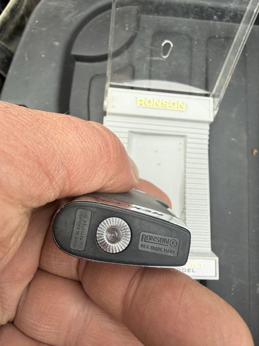 стара винтидж запалка Ronson