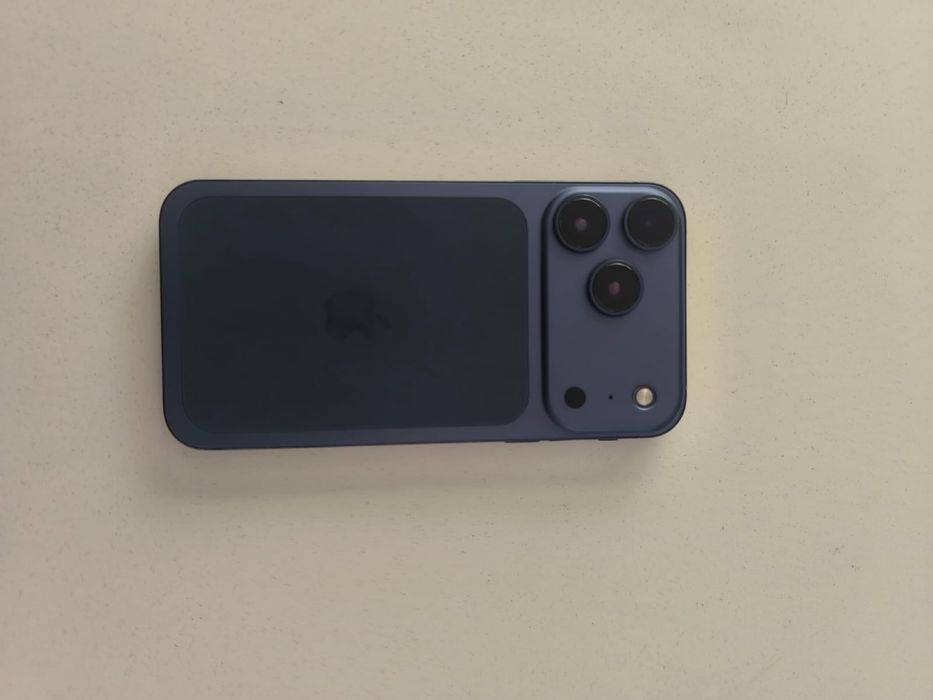 Iphone Xr корпус 17