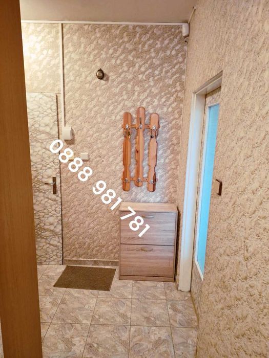 Продавам едностаен/двустаен апартамент гарсониера Обеля 2,  София