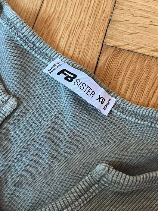 Блуза, необличана, размер XS, 7 лв