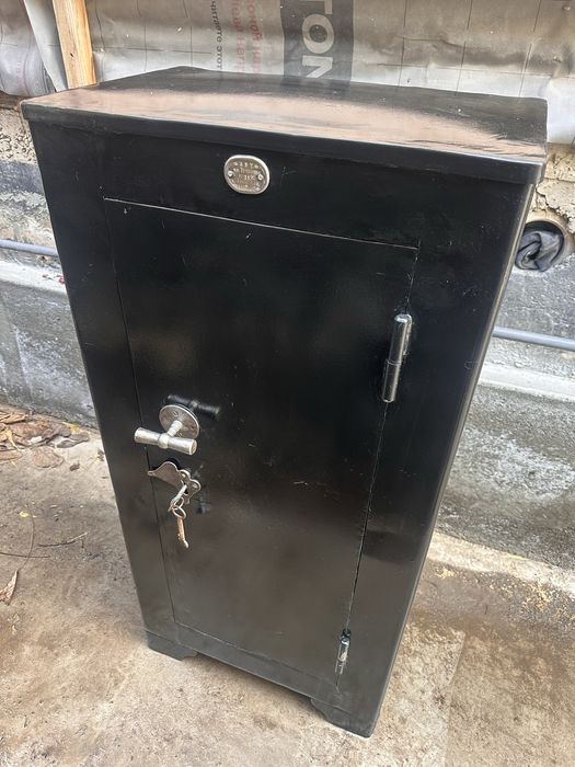 Сейф 1956 Крючкова Алма Ата