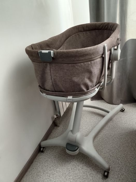 Продам детскую кроватку