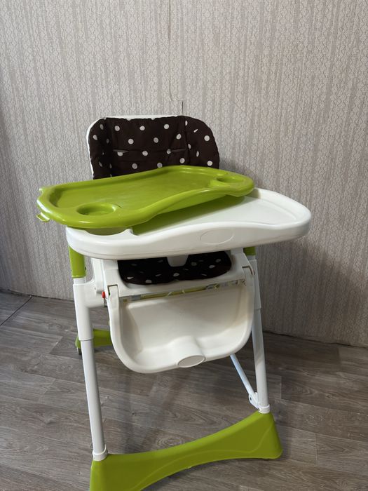 Детский стульчик  для кормления
