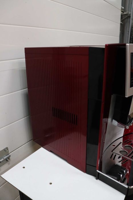 DeLonghi ESAM5708 автоматична машина за капучино, лате и еспресо