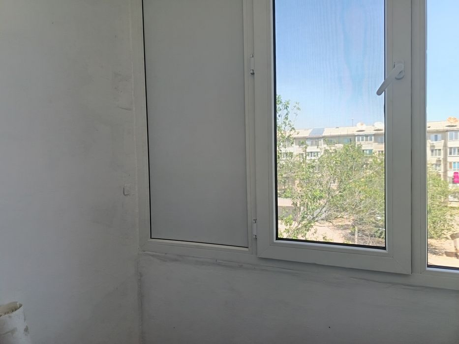 Продаётся 2х комнатная улучшенная, 4 этаж