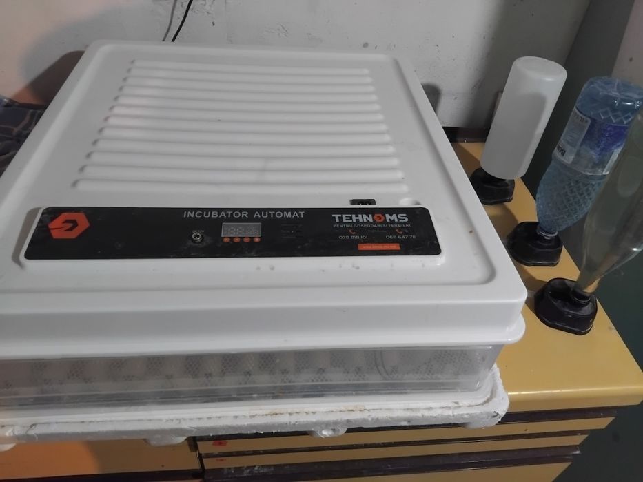 Vand incubator automat MS-130 +