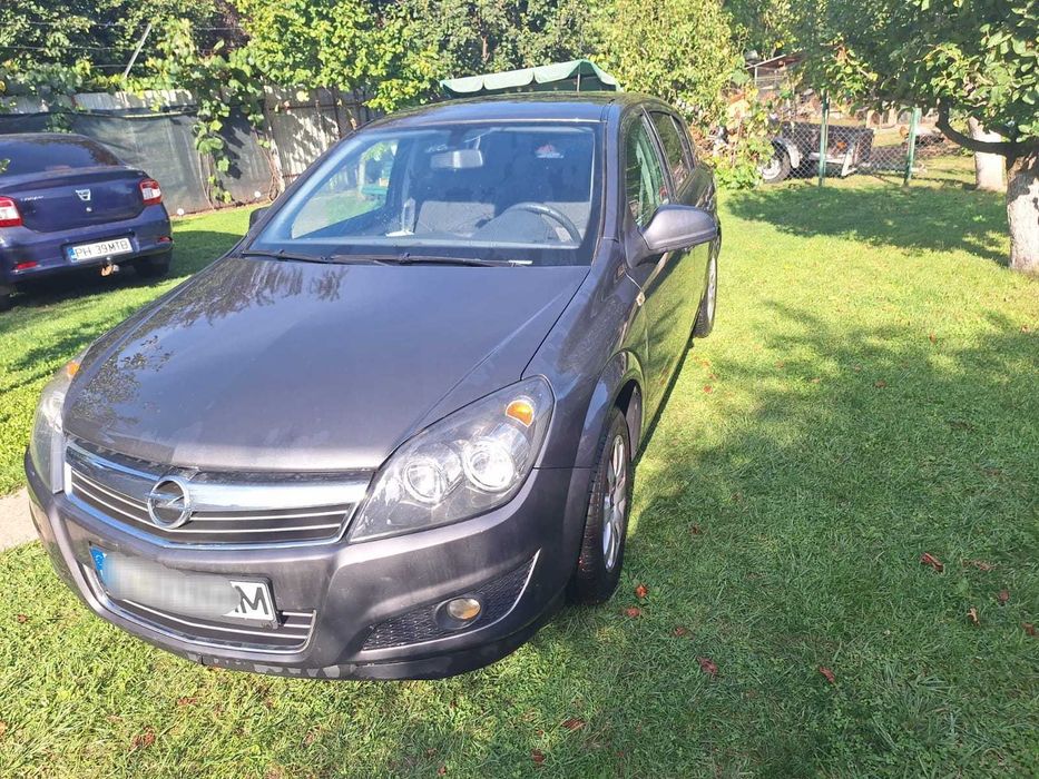 Opel Astra 2012 1.6 Usor Avariat