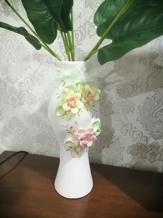 Ваза для цветов..