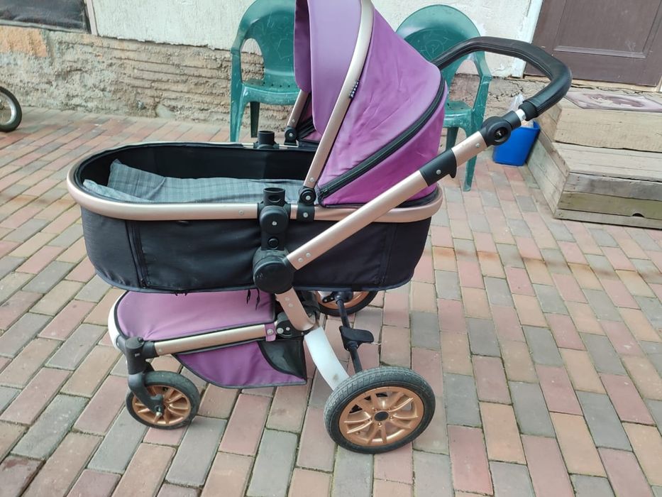 Продам детскую коляску