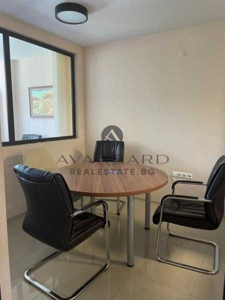 Продава се Офис в Пловдив, Център - 80 кв.м за 2445 €/кв.м - Снимка #8