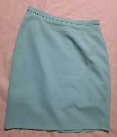 Costum cu sacou si fusta marimea 40