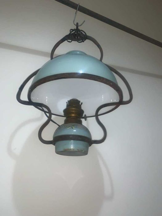 Lampa decor crama