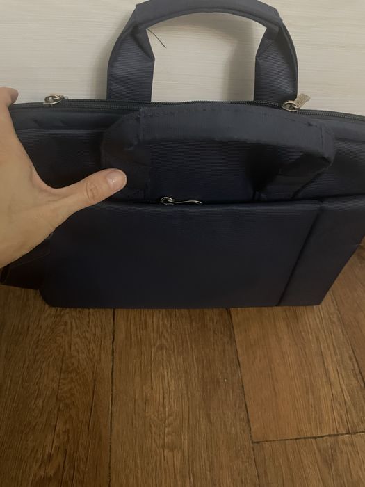 Чехол-сумка для Макбука (RivaCase)