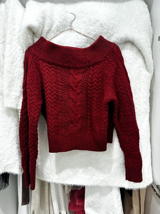 Джемпер свитер красный