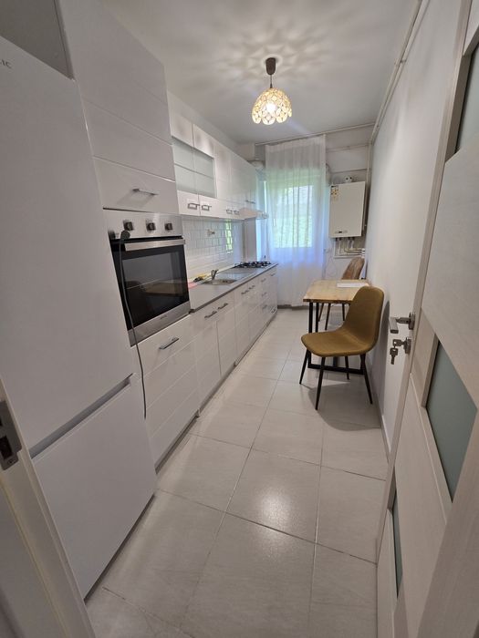 Inchiriem apartament 2 camere