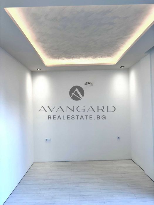 оф.24138 Тристаен пентхаус в сърцето на Смирненски