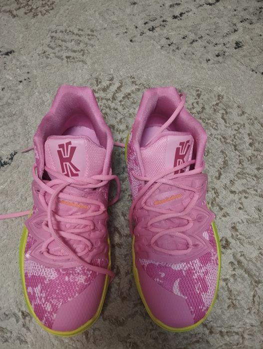 Кросовки Nike Kyrie Five