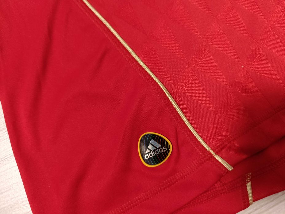 Adidas Liverpool 2010 2012 #8 Gerrard''оригинална мъжка тениска ХЛ раз