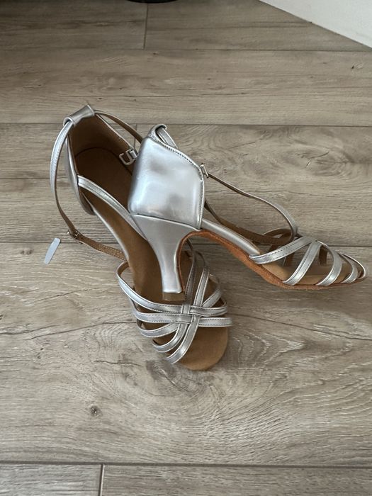 Туфли для танцев