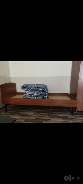 Продам односпальни кровать