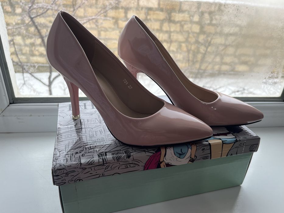 Өте жақсы жағдайда туфли сатылады