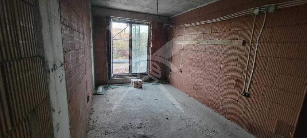 Продава се Тристаен апартамент в София, Витоша - 81 кв.м за 1134 €/кв.м - Снимка #2