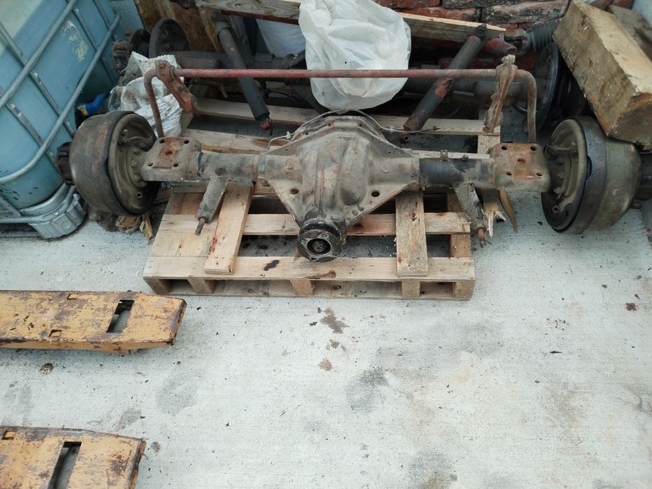 Заден мост на ивеко двйли