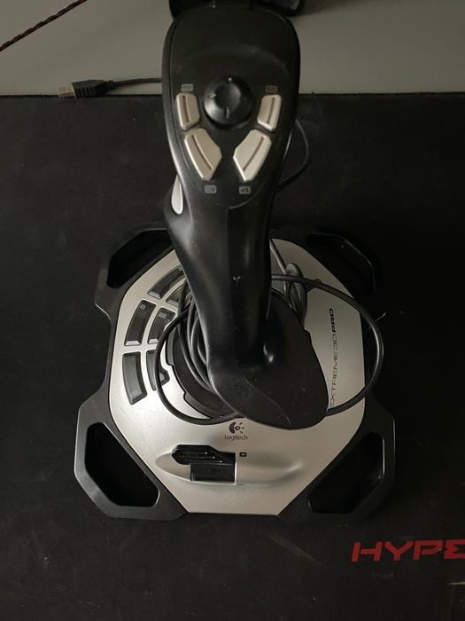 Компьютер и ноутбук вместе