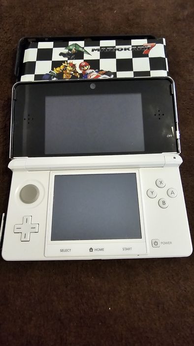 Nintendo 3ds modat