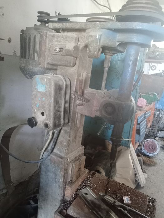 Сверлинное станок тиски