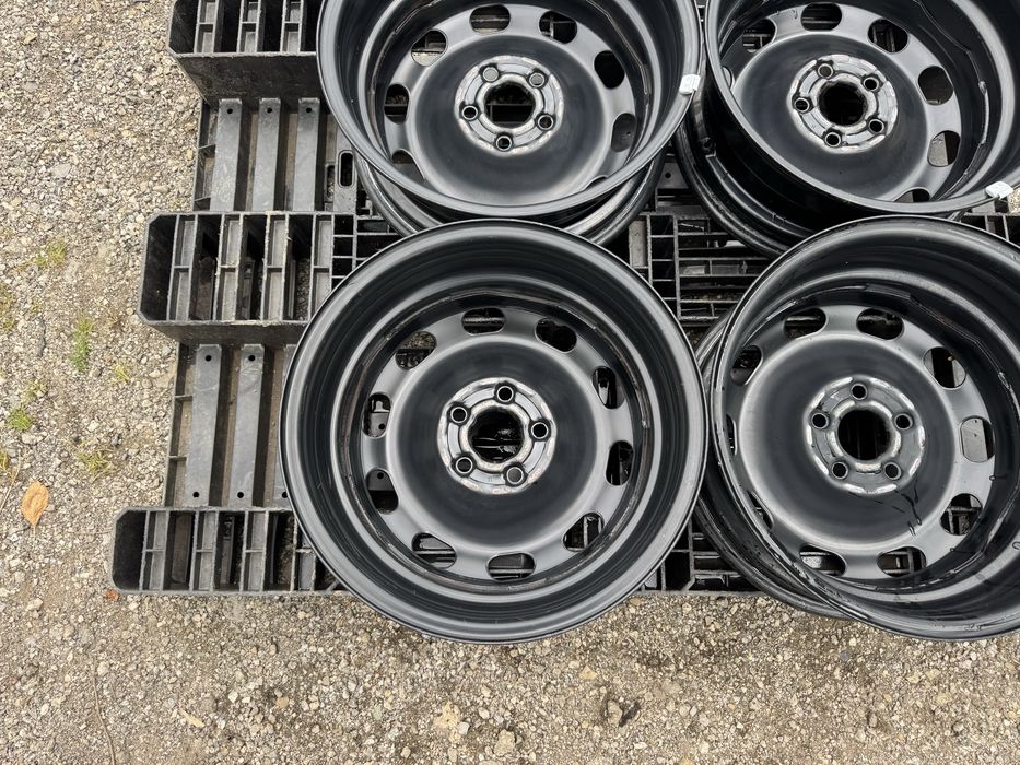 4бр.Оригинални джанти 15" 5x100-Skoda Fabia,Vw Polo,Seat Ibiza,Audi A1
