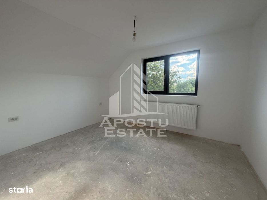Casa individuala, 5 camere, 465mp teren, in Sanandrei