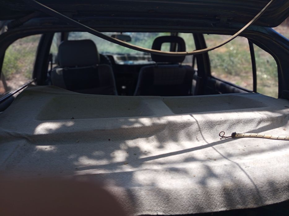 Продавам  Opel Kadett  цял за части 

1.6i, Хечбек, Употребяван, За части,