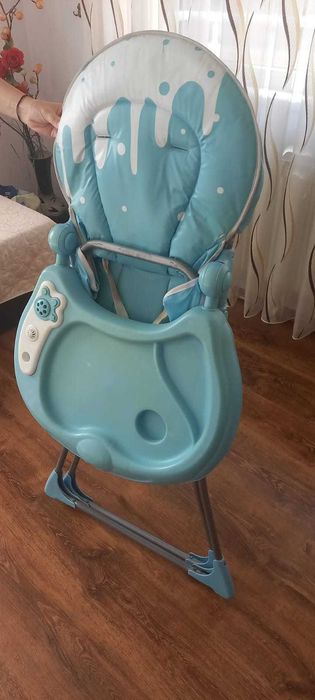 Бебешка люлка и столче за хранене