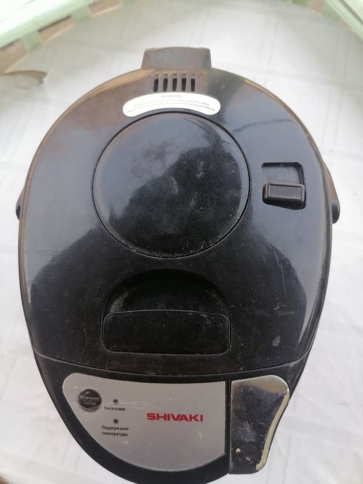 Термос поддерживающий горячую воду